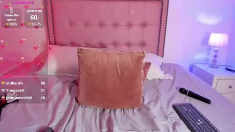    online show from December 30, 5:15 am