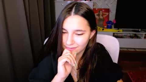 Snapshot of arianna_grend chatting on October 20, 12:27 pm Arianna online show from October 20, 12:27 pm