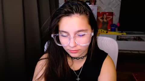 Snapshot of arianna_grend chatting on October 30, 11:33 am Arianna online show from October 30, 11:33 am