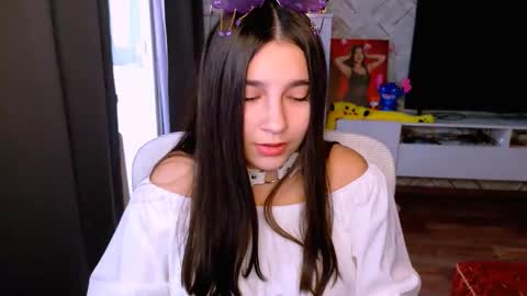 Snapshot of arianna_grend chatting on November 5, 9:20 am Arianna online show from November 5, 9:20 am