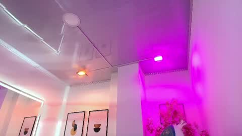 arianna_sweeet online show from April 25, 3:53 am