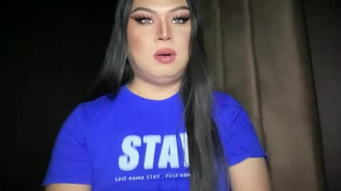 Snapshot of arianna_wardx chatting on December 6, 6:48 am LOVELY online show from December 6, 6:48 am