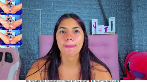 Arianna online show from February 19, 9:58 pm