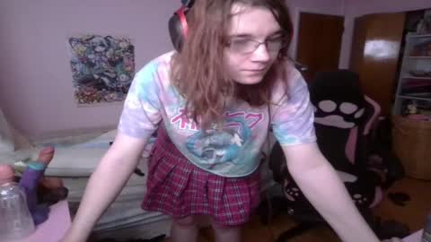 Snapshot of ariathebrat chatting on May 2, 9:20 pm Ariathebrat online show from May 2, 9:20 pm
