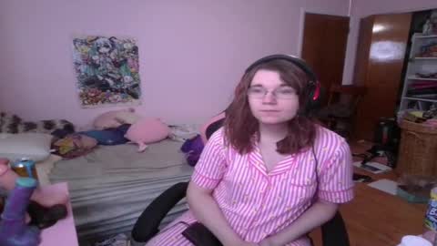 Snapshot of ariathebrat chatting on May 13, 9:22 pm Ariathebrat online show from May 13, 9:22 pm