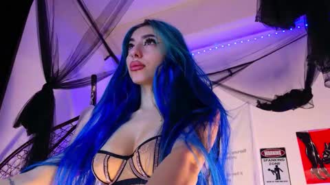 Aria online show from November 30, 10:03 pm