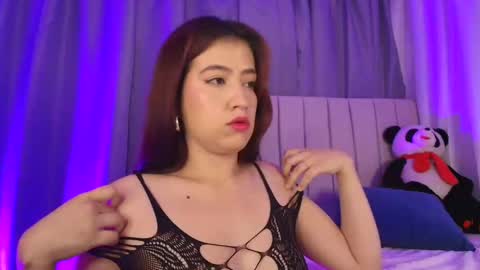 Snapshot of aribrunnet_ chatting on December 22, 9:33 am Ari Just Ari online show from December 22, 9:33 am