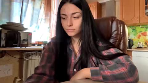 Snapshot of aricavanetta chatting on October 27, 11:41 pm Nicol online show from October 27, 11:41 pm