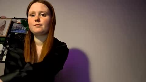 Snapshot of ariel_yumi chatting on October 13, 3:45 pm Ariel online show from October 13, 3:45 pm