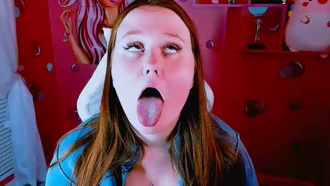 Snapshot of ariel_yumi chatting on October 23, 4:39 pm Ariel online show from October 23, 4:39 pm