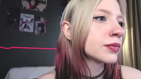 Ariel online show from March 22, 3:37 pm