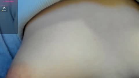 Snapshot of arielbelli chatting on September 26, 10:08 am Ariel online show from September 26, 10:08 am