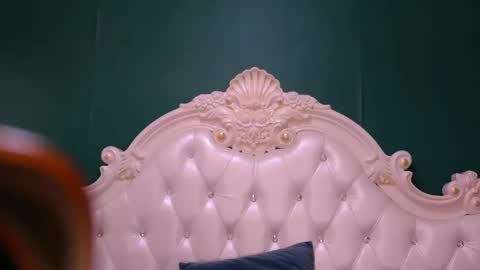 Snapshot of arielburn chatting on February 13, 2:12 am Ariel online show from February 13, 2:12 am