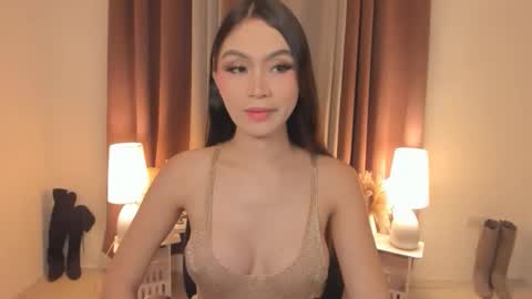 MIRA GREYSON online show from March 14, 1:38 pm