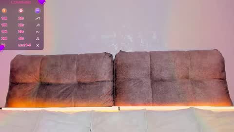 Ariella online show from February 6, 4:39 am