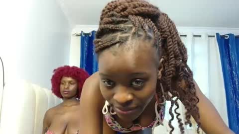 Snapshot of aries_flame chatting on February 10, 2:43 pm aries_flame online show from February 10, 2:43 pm