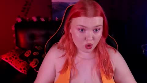 Snapshot of ariettaheart chatting on November 6, 8:54 pm Adele online show from November 6, 8:54 pm