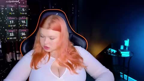 Snapshot of ariettaheart chatting on November 28, 11:02 am Adele online show from November 28, 11:02 am