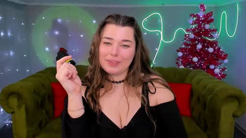 Ari online show from December 20, 6:24 pm