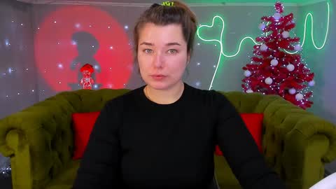 Ari online show from December 23, 1:13 pm