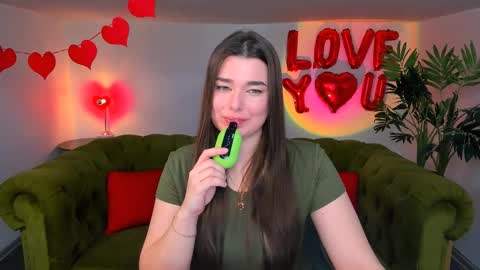 Ari online show from February 14, 12:03 pm