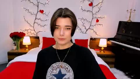 Ari online show from September 18, 9:11 am