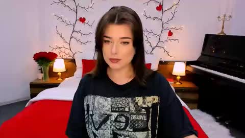 Ari online show from September 19, 8:20 pm