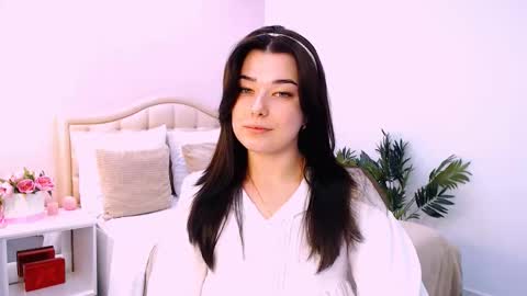 Ari online show from October 15, 9:20 am