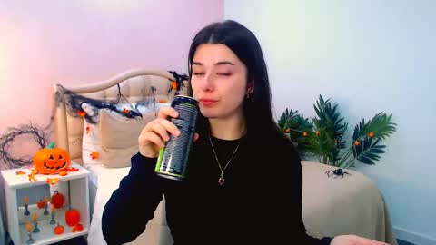 Ari online show from November 10, 1:10 pm