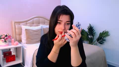 Ari online show from November 22, 8:08 pm