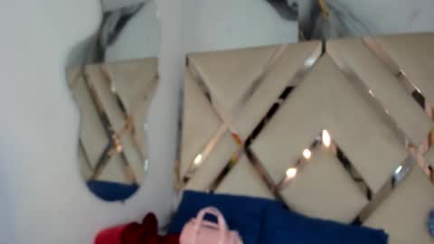 ariht online show from March 25, 8:26 pm