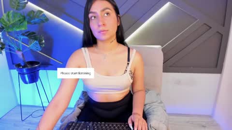 Snapshot of ariiaa_1 chatting on January 3, 7:39 pm ARIANNA online show from January 3, 7:39 pm