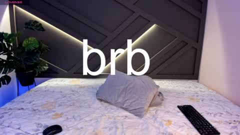 Snapshot of ariiaa_1 chatting on January 8, 10:48 pm ARIANNA online show from January 8, 10:48 pm