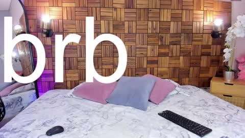 Snapshot of ariiaa_1 chatting on January 28, 11:17 pm ARIANNA online show from January 28, 11:17 pm