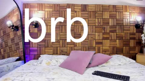 Snapshot of ariiaa_1 chatting on February 10, 11:13 pm ARIANNA online show from February 10, 11:13 pm