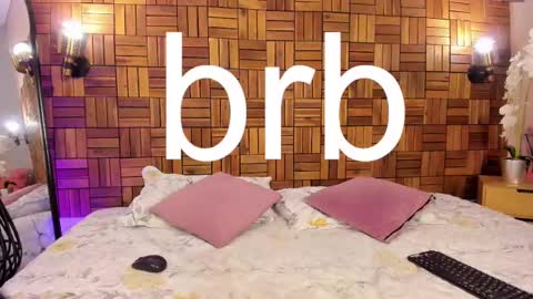 Snapshot of ariiaa_1 chatting on February 13, 11:04 pm ARIANNA online show from February 13, 11:04 pm