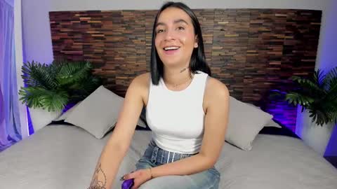 Snapshot of ariiaa_1 chatting on September 25, 9:07 pm ARIANNA online show from September 25, 9:07 pm