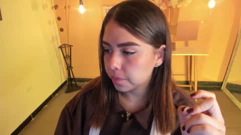  Arianna  online show from December 1, 3:17 pm