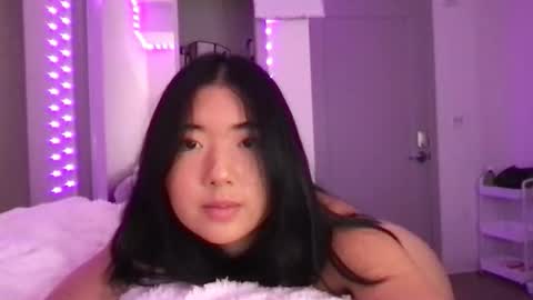 Aristan Belle online show from November 9, 5:06 am