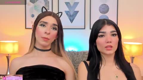 Snapshot of arivega chatting on December 23, 10:10 am Nice to meet you thumb up me please its important I LOOK MY BIO DOWN online show from December 23, 10:10 am