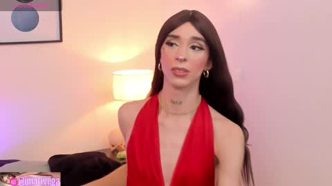 Snapshot of arivega chatting on September 23, 6:05 am Nice to meet you thumb up me please its important I LOOK MY BIO DOWN online show from September 23, 6:05 am