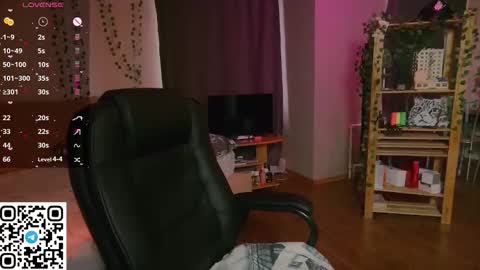 Astrid online show from February 28, 4:13 am