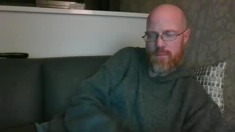 Snapshot of arizonapiercedcock chatting on February 16, 11:48 pm Jasson online show from February 16, 11:48 pm