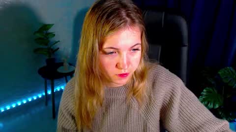Snapshot of arlana_klart chatting on September 13, 1:27 am Arlana online show from September 13, 1:27 am