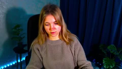 Snapshot of arlana_klart chatting on September 16, 1:17 am Arlana online show from September 16, 1:17 am