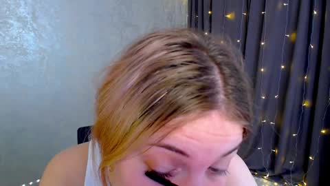 Arlana online show from February 4, 1:55 am