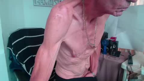 armaduradeacero online show from September 9, 5:45 pm