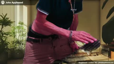 armaduradeacero online show from September 28, 3:01 am