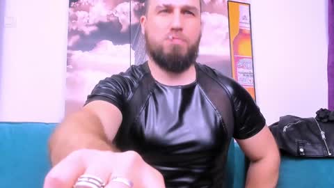 Armando online show from January 22, 5:05 am