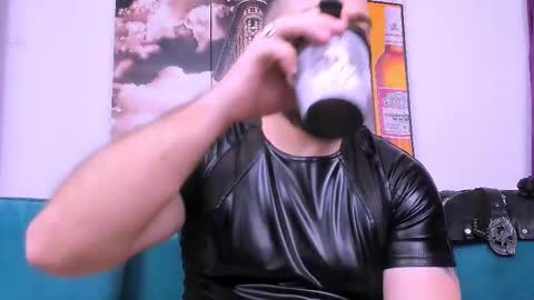 Armando online show from February 20, 1:36 am